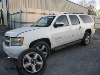 2009 Chevrolet Suburban LTZ with VIN 1GNFK36389R148775, listed as a Copart auction lot 42614375 with 186,137 mi miles and Salvage Title. Bid and sale history available at carsss.com. Image 1.