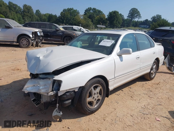 1998 Toyota Avalon XL with VIN 4T1BF18B8WU263045, listed as a IAAI auction lot 40216979 with 150,592 mi miles and . Bid and sale history available at DreamBid. Image 2.