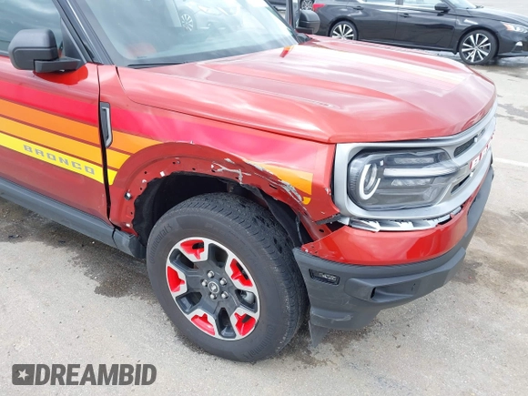 2024 Ford Bronco z VIN 3FMCR9K69RRF45079, wystawiony jako IAAI lot #42009210 z przebiegiem 3 267 mil mil oraz . Historia ofert i sprzedaży dostępna na DreamBid. Obrazek 6.
