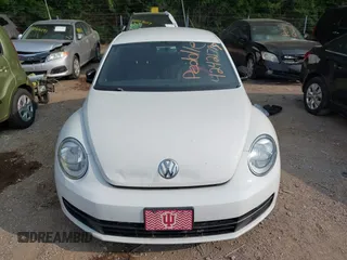 2014 Volkswagen Beetle Entry с VIN 3VWF17AT8EM642069, выставлен на аукционе IAAI как лот 42421797 с пробегом 104 938 миль миль и . История ставок и продаж доступна на DreamBid. Изображение 12.