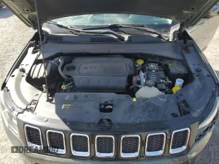 2019 Jeep Compass Latitude with VIN 3C4NJCBB1KT743968, listed as a Copart auction lot 53071465 with 60,678 mi miles and Salvage title. Bid and sale history available at DreamBid. Image 13.