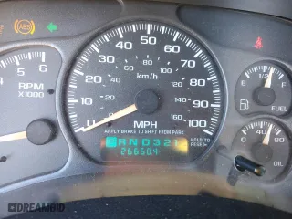 2001 Chevrolet Silverado 1500 LS with VIN 1GCEK14T41Z293733, listed as a Copart auction lot 74074914 with 266,504 mi miles and Salvage Title. Bid and sale history available at carsss.com. Image 9.