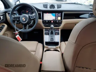 2025 Porsche Macan with VIN WP1AA2A51SLB03550, listed as a Copart auction lot 88043255 with 620 mi miles and Salvage title. Bid and sale history available at DreamBid. Image 8.