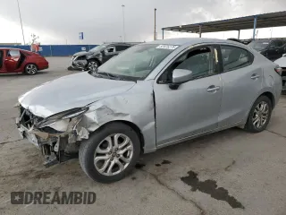 2018 Toyota Yaris iA with VIN 3MYDLBYV1JY327794, listed as a Copart auction lot 52025275 with 146,809 mi miles and Clean Title. Bid and sale history available at carsss.com. Image 1.