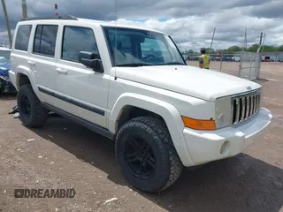 2007 Jeep Commander Sport z VIN 1J8HG48PX7C598896, wystawiony jako IAAI lot #42170743 z przebiegiem 139 914 mil mil oraz . Historia ofert i sprzedaży dostępna na DreamBid. Obrazek 1.