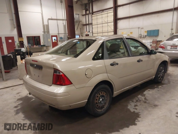 2007 Ford Focus S с VIN 1FAFP34N87W190236, выставлен на аукционе IAAI как лот 39851045 с пробегом 130 835 миль миль и . История ставок и продаж доступна на DreamBid. Изображение 4.