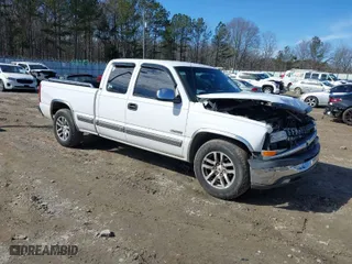 2001 Chevrolet Silverado 1500 LT with VIN 1GCEC19T01Z152616, listed as a IAAI auction lot 41454877 with 208,347 mi miles. Bid and sale history available at carsss.com. Image 1.