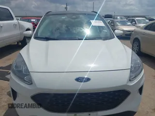 2021 Ford Escape SE с VIN 1FMCU0G6XMUA26997, выставлен на аукционе IAAI как лот 42163518 с пробегом 107 714 миль миль и . История ставок и продаж доступна на DreamBid. Изображение 12.