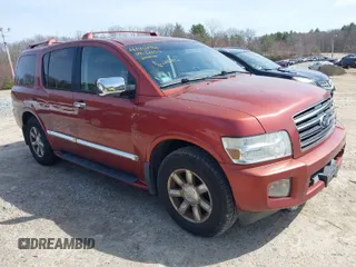 2004 Infiniti QX56 with VIN 5N3AA08C24N803775, listed as a IAAI auction lot 41909960 with 238,887 mi miles. Bid and sale history available at carsss.com. Image 1.