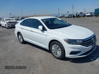 2020 Volkswagen Jetta S with VIN 3VWC57BU0LM087307, listed as a IAAI auction lot 42647995 with 58,628 mi miles and . Bid and sale history available at DreamBid. Image 1.
