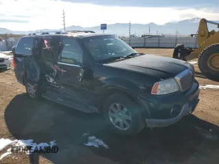 2004 Lincoln Navigator Luxury with VIN 5LMFU28R04LJ43928, listed as a Copart auction lot 45118385 with 283,834 mi miles and Salvage Title. Bid and sale history available at carsss.com. Image 4.