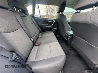 2021 Toyota RAV4 XLE with VIN 2T3W1RFV4MC139243, listed as a Copart auction lot 54453785 with 1 mi miles and Clean Title. Bid and sale history available at carsss.com. Image 6.