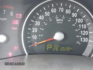 2011 Kia Sedona LX with VIN KNDMG4C71B6411453, listed as a IAAI auction lot 41316825 with 261,028 mi miles. Bid and sale history available at carsss.com. Image 16.