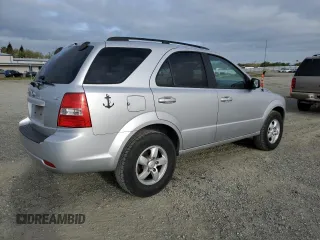 2009 Kia Sorento LX with VIN KNDJC735X95869653, listed as a Copart auction lot 50970005 with 184,730 mi miles and Clean Title. Bid and sale history available at carsss.com. Image 3.