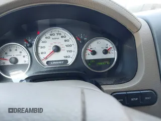 2008 Ford F-150 XLT с VIN 1FTPW14V98FA22466, выставлен на аукционе IAAI как лот 41509428 с пробегом 290 093 миль миль и . История ставок и продаж доступна на DreamBid. Изображение 15.
