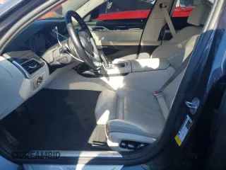 2018 BMW 7 Series 740i with VIN WBA7E2C54JG742085, listed as a Copart auction lot 80887894 with 0 mi miles and Salvage Title. Bid and sale history available at carsss.com. Image 7.