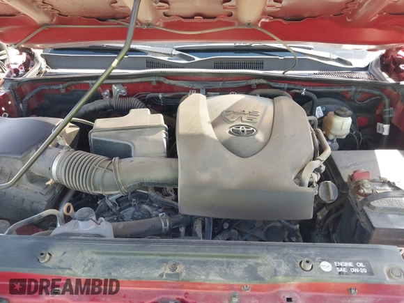 2018 Toyota Tacoma SR5 with VIN 3TMAZ5CN2JM067292, listed as a IAAI auction lot 41851959 with 70,988 mi miles and . Bid and sale history available at DreamBid. Image 10.