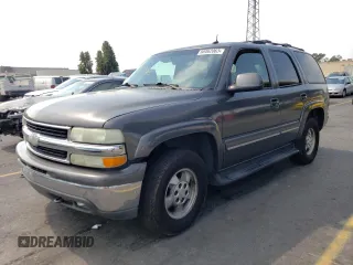 2002 Chevrolet Tahoe LT with VIN 1GNEK13T82J312437, listed as a Copart auction lot 66462063 with 293,639 mi miles and Salvage Title. Bid and sale history available at carsss.com. Image 1.