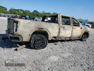 2023 GMC Sierra 3500HD Pro z VIN 1GT49SEY3PF120979, wystawiony jako Copart lot #52099984 z przebiegiem Nie podano mil oraz Szkody całkowita. Historia ofert i sprzedaży dostępna na DreamBid. Obrazek 3.