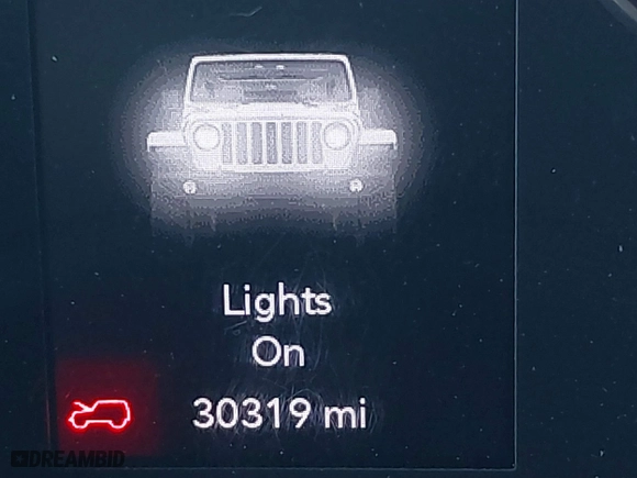 2018 Jeep Wrangler Unlimited Sport S with VIN 1C4HJXDG0JW166601, listed as a IAAI auction lot 41650217 with 30,319 mi miles. Bid and sale history available at carsss.com. Image 15.