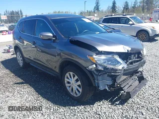2018 Nissan Rogue SV with VIN KNMAT2MV8JP514622, listed as a IAAI auction lot 42045440 with 44,538 mi miles. Bid and sale history available at carsss.com. Image 1.