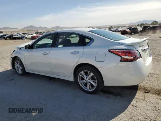 2014 Nissan Altima 2.5 S with VIN 1N4AL3AP8EC108919, listed as a Copart auction lot 52209485 with 176,313 mi miles and Salvage Title. Bid and sale history available at carsss.com. Image 2.