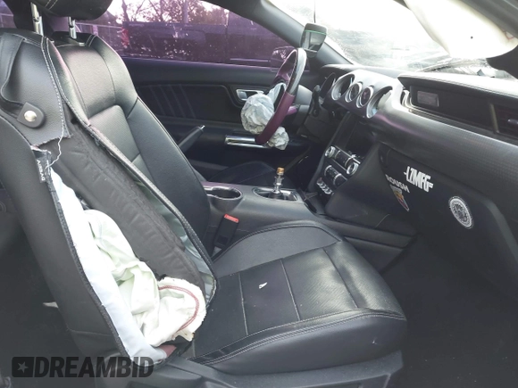 2021 Ford Mustang GT z VIN 1FA6P8CF5M5103885, wystawiony jako IAAI lot #42047874 z przebiegiem 58 521 mil mil oraz . Historia ofert i sprzedaży dostępna na DreamBid. Obrazek 5.