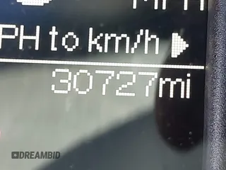 2022 Ram 1500 Tradesman z VIN 3C6JR6DG1NG300872, wystawiony jako IAAI lot #42255745 z przebiegiem 30 727 mil mil oraz . Historia ofert i sprzedaży dostępna na DreamBid. Obrazek 15.
