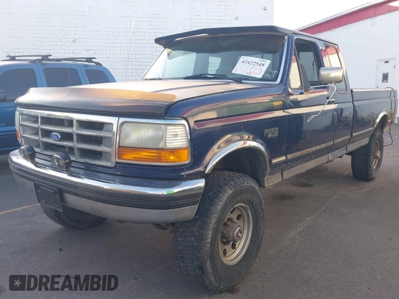 1994 Ford F-250 с VIN 1FTHX26G6RKB34866, выставлен на аукционе IAAI как лот 42422548 с пробегом Не указан миль и . История ставок и продаж доступна на DreamBid. Изображение 2.