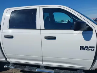 2018 Ram 1500 Tradesman with VIN 1C6RR7KM5JS262518, listed as a IAAI auction lot 41557220 with 145,989 mi miles and . Bid and sale history available at DreamBid. Image 14.