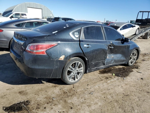 2014 Nissan Altima 3.5 SL with VIN 1N4BL3AP2EC423400, listed as a Copart auction lot 42644185 with 141,798 mi miles and Salvage Title. Bid and sale history available at carsss.com. Image 3.
