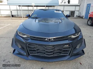 2019 Chevrolet Camaro ZL1 with VIN 1G1FJ1R63K0157568, listed as a Copart auction lot 84853084 with 18,780 mi miles and Clean Title. Bid and sale history available at carsss.com. Image 5.