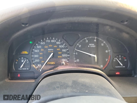2001 Saturn LW z VIN 1G8JU84F01Y590560, wystawiony jako Copart lot #48058405 z przebiegiem 244 305 mil mil oraz Szkoda całkowita • Salvage title. Historia ofert i sprzedaży dostępna na DreamBid. Obrazek 9.