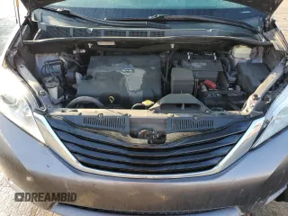 2014 Toyota Sienna LE AAS with VIN 5TDKK3DC8ES517561, listed as a Copart auction lot 86393114 with 212,231 mi miles and Clean Title. Bid and sale history available at DreamBid. Image 12.