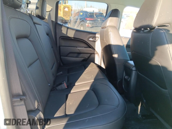 2021 Chevrolet Colorado 4WD ZR2 z VIN 1GCGTEENXM1115535, wystawiony jako Copart lot #48066475 z przebiegiem 61 905 mil mil oraz Szkoda całkowita • Salvage title. Historia ofert i sprzedaży dostępna na DreamBid. Obrazek 10.