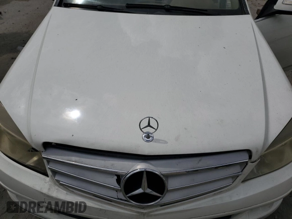 2008 Mercedes-Benz C 300 Sport z VIN WDDGF54X68R015021, wystawiony jako Copart lot #54089575 z przebiegiem 101 560 mil mil oraz Czysty tytuł • Clean title. Historia ofert i sprzedaży dostępna na DreamBid. Obrazek 11.