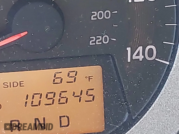 2008 Toyota RAV4 with VIN JTMZD33V086056470, listed as a IAAI auction lot 41831211 with 109,645 mi miles. Bid and sale history available at carsss.com. Image 15.