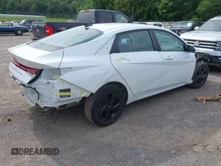 2022 Hyundai Elantra SEL z VIN 5NPLS4AG4NH081332, wystawiony jako IAAI lot #42307790 z przebiegiem 50 541 mil mil oraz . Historia ofert i sprzedaży dostępna na DreamBid. Obrazek 4.