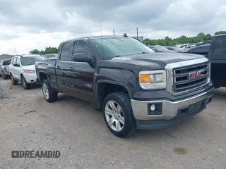 2015 GMC Sierra 1500 SLE z VIN 1GTR1UEC9FZ234706, wystawiony jako IAAI lot #42129810 z przebiegiem 167 880 mil mil oraz . Historia ofert i sprzedaży dostępna na DreamBid. Obrazek 1.