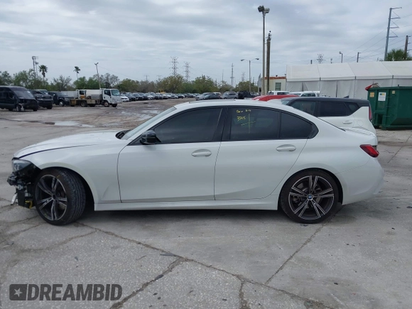 2022 BMW 3 Series 330i with VIN 3MW5R1J06N8C46898, listed as a IAAI auction lot 41715618 with 44,533 mi miles. Bid and sale history available at carsss.com. Image 14.