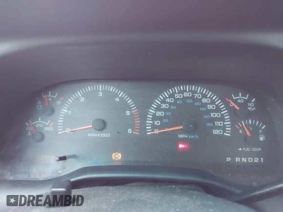 1998 Dodge 1500 with VIN 1B7HC13YXWJ133899, listed as a IAAI auction lot 42189507 with 255,541 mi miles and . Bid and sale history available at DreamBid. Image 7.