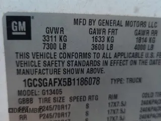2011 Chevrolet Express Cargo with VIN 1GCSGAFX5B1186078, listed as a IAAI auction lot 42798392 with 42,876 mi miles and . Bid and sale history available at DreamBid. Image 1.