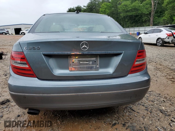 2012 Mercedes-Benz C 250 Sport z VIN WDDGF4HB7CA598084, wystawiony jako Copart lot #57668635 z przebiegiem Nie podano mil oraz Szkoda całkowita • Salvage title. Historia ofert i sprzedaży dostępna na DreamBid. Obrazek 6.