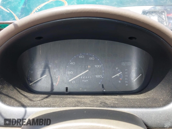 1999 Honda Civic LX z VIN 1HGEJ6672XL044666, wystawiony jako IAAI lot #42343700 z przebiegiem 144 445 mil mil oraz . Historia ofert i sprzedaży dostępna na DreamBid. Obrazek 7.