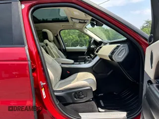 2019 Land Rover Range Rover Sport HSE with VIN SALWR2RV4KA426807, listed as a Copart auction lot 61027315 with 83,710 mi miles and Clean title. Bid and sale history available at DreamBid. Image 8.