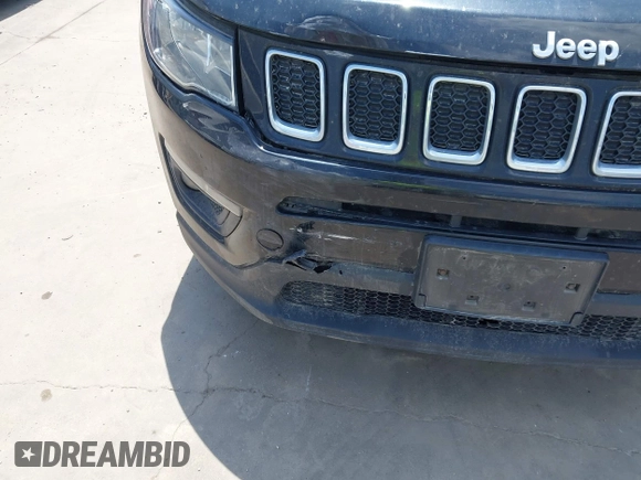 2017 Jeep Compass Latitude z VIN 3C4NJCBB7HT690833, wystawiony jako IAAI lot #42104792 z przebiegiem 64 272 mil mil oraz . Historia ofert i sprzedaży dostępna na DreamBid. Obrazek 18.