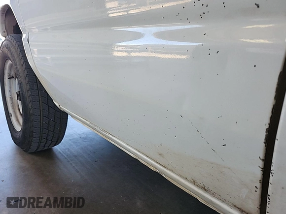 2006 Ford Econoline Cargo with VIN 1FTNE24L76HB39172, listed as a IAAI auction lot 42563189 with 158,898 mi miles and . Bid and sale history available at DreamBid. Image 12.