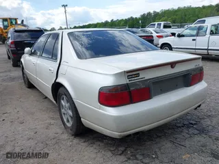 2001 Cadillac Seville Luxury SLS w/Monochrome Pkg with VIN 1G6KS54Y71U223875, listed as a IAAI auction lot 41970460 with 119,982 mi miles. Bid and sale history available at carsss.com. Image 3.