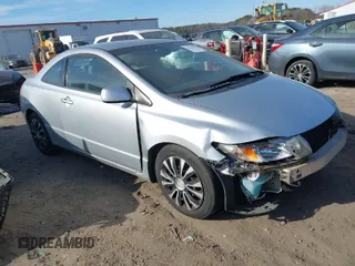 2011 Honda Civic Cpe LX with VIN 2HGFG1B67BH509242, listed as a IAAI auction lot 41449728 with 172,468 mi miles. Bid and sale history available at carsss.com. Image 1.