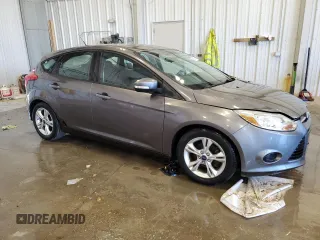 2014 Ford Focus SE with VIN 1FADP3K28EL188565, listed as a Copart auction lot 45162475 with 117,684 mi miles and Clean Title. Bid and sale history available at carsss.com. Image 4.